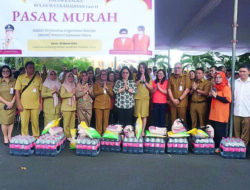 PNS dan THL Serbu Pasar Murah BKOW Sulut di Halaman Kantor Gubernur