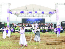 Selebrasi Paskah Bersama Ribuan Pemuda GMIM, Wagub Kandouw Ajak Obor Pembangunan Terapkan Etika Protestan