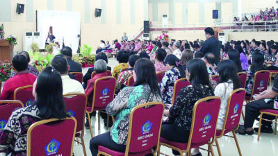 Perayaan Ibadah Paskah Pemprov Sulut, Wagub Steven Kandouw Ajak ASN dan THL untuk Menjadi Garam dan Terang Bagi Masyarakat Sulut