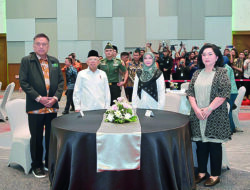 Wapres Ma’ruf: Olly Satu-Satunya Gubernur di Indonesia yang Paham Ekonomi Syariah