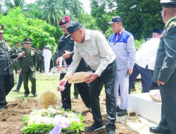 Gubernur Beri Penghormatan Terakhir untuk Irdam XIII Merdeka Brigjen TNI Denny Masengi