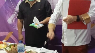 Jemaat GMIM Efrata Kalasey Satu Mengadakan Lomba Memasak Peringati H2RG, Om Buds Tampil Sebagai Juri