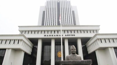 Mahkamah Agung cabut aturan batas usia calon kepala daerah. (Foto : istimewa)