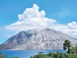 Pasca Erupsi; Gunung Ruang Alami Penurunan Aktivitas, Warga Diimbau Tetap Waspada