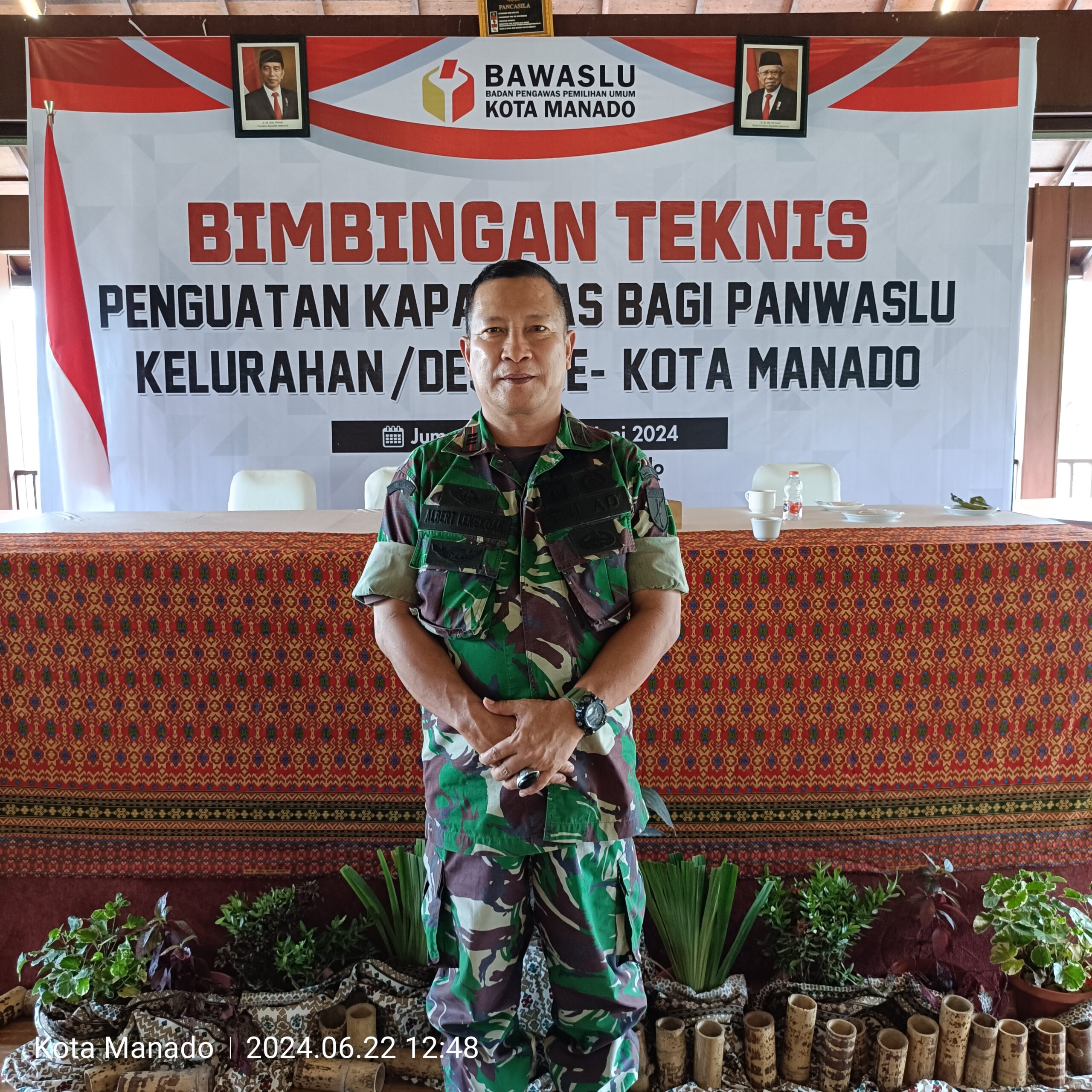 Danramil 1309-04 Kapten Chb Albert Lengkoan. (Foto: kru. Nyiur Post /NyiurNews.Com)