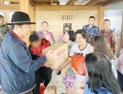 Turun Langsung Dengarkan Keluh-Kesah Masyarakat, Wagub Kandouw Bantu Warga Terdampak Bencana di Tondano