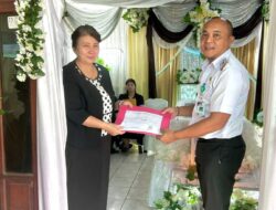 Pemkot Manado Sampaikan Duka Cita Melalui Lurah Batu Kota Bobby Liow, SE untuk Keluarga Rompas–Sumangkut